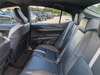 Toyota Camry 2025 SE 4p Sedan