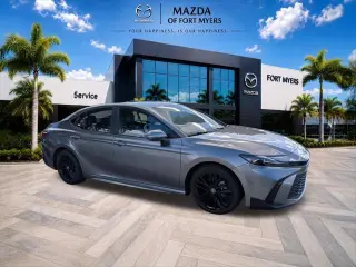 Toyota Camry 2025 SE 4p Sedan