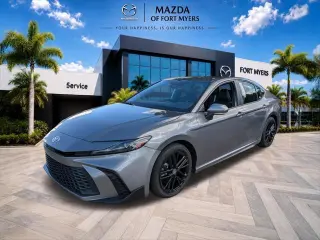 Toyota Camry 2025 SE 4p Sedan