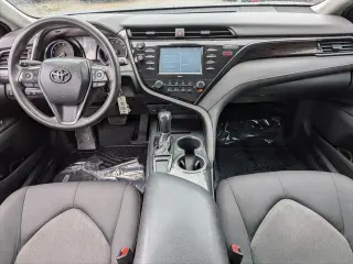 Toyota Camry 2020 LE 4p Sedan