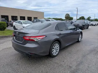 Toyota Camry 2020 LE 4p Sedan