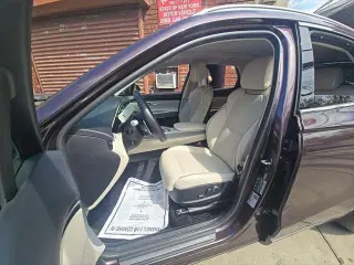 Genesis GV70 2023 AWD 2.5T Standard 4dr SUV