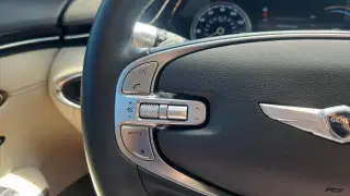 Genesis GV70 2023 AWD 2.5T Estándar 4p SUV