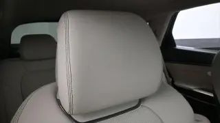 Genesis GV70 2022 AWD 2.5T Estándar 4p SUV