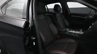 Genesis G70 2023 3.3T Estándar 4p Sedán