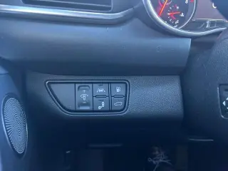 Genesis G70 2021 AWD 2.0T 4dr Sedán