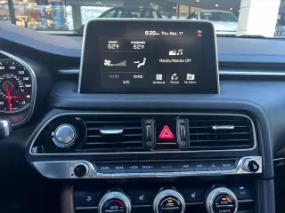 Genesis G70 2021 AWD 2.0T 4dr Sedán