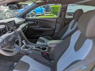 Hyundai VELOSTER 2021 3p Coupe 6M