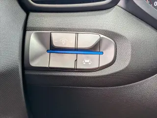 Hyundai VELOSTER 2021 3p Coupe 6M
