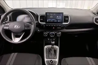 Hyundai VENUE 2025 SEL 4p Crossover