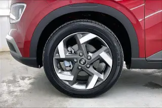 Hyundai VENUE 2025 SEL 4p Crossover