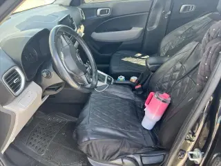 Hyundai VENUE 2022 SEL 4dr Crossover