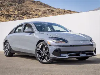 Hyundai IONIQ 6 2025 SEL 4dr Sedán