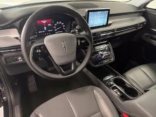 Lincoln Corsair 2022 tracción en todas las ruedas estándar 4p SUV