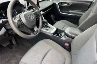 Toyota RAV4 Hybrid 2025 AWD XLE 4dr SUV