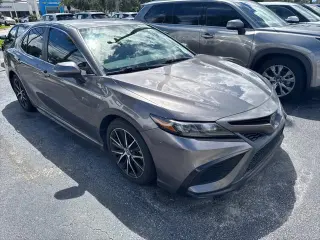 Toyota Camry Hybrid 2021 SE 4dr Sedan