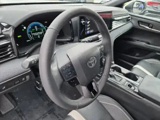 Toyota Camry 2025 SE 4p Sedan