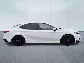 Toyota Camry 2025 SE 4p Sedan