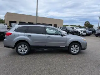Subaru Outback 2011 AWD 2.5i Premium 4p Vagone CVT
