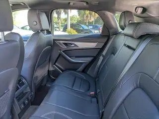Jaguar F-PACE 2025 AWD P250 R-Dynamic S 4p SUV