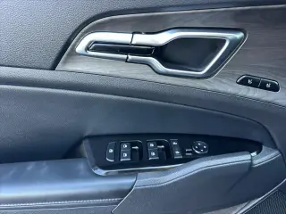Kia Sportage Plug-In Hybrid 2024 AWD X-Line Prestige 4dr SUV