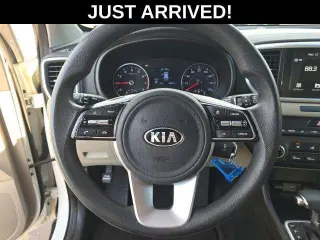 Kia Sportage 2021 LX 4 puertas SUV