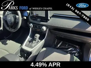 Toyota RAV4 2024 XLE 4dr SUV