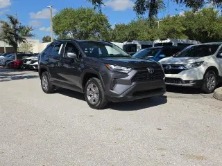 Toyota RAV4 2024 XLE 4dr SUV