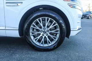 Genesis GV80 2024 AWD 2.5T 4dr SUV