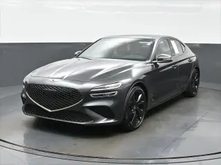 Genesis G70 2023 2.0T 4dr Sedán