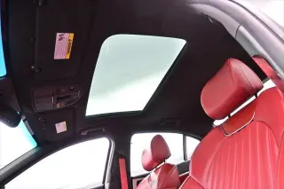 Genesis G70 2023 2.0T 4dr Sedán