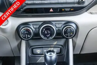 Hyundai VENUE 2025 SEL 4dr Crossover