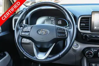 Hyundai VENUE 2025 SEL 4dr Crossover