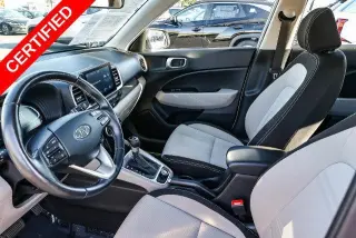 Hyundai VENUE 2025 SEL 4dr Crossover