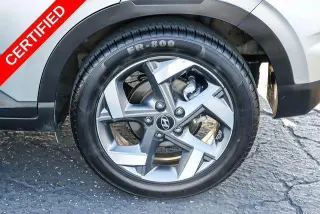 Hyundai VENUE 2025 SEL 4dr Crossover