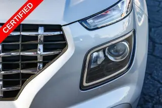 Hyundai VENUE 2025 SEL 4dr Crossover