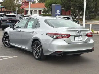 Toyota Camry Hybrid 2021 XLE 4dr Sedán