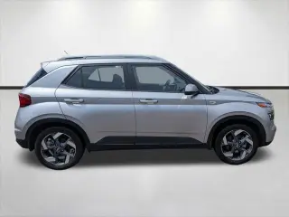 Hyundai VENUE 2023 SEL 4p Crossover