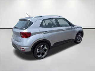 Hyundai VENUE 2023 SEL 4p Crossover