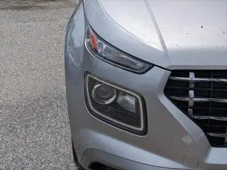 Hyundai VENUE 2023 SEL 4p Crossover