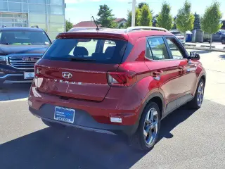 Hyundai VENUE 2025 SEL 4puertas Crossover