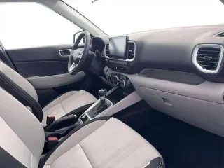 Hyundai VENUE 2026 SEL 4dr Crossover