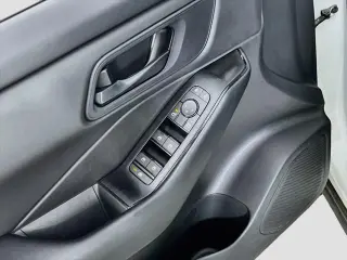 Nissan Rogue 2024 AWD S 4p Crossover