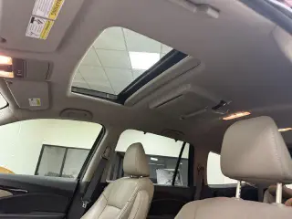 Honda Pilot 2022 Touring 4dr SUV con Asientos del Capitán Trasero