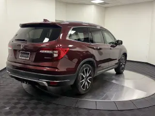 Honda Pilot 2022 Touring 4dr SUV con Asientos del Capitán Trasero