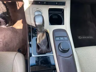 Lexus ES 350 2017 4p Sedana