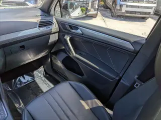 Volkswagen Tiguan 2023 SE R-Line Negro 4p SUV