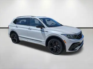Volkswagen Tiguan 2023 SE R-Line Negro 4p SUV