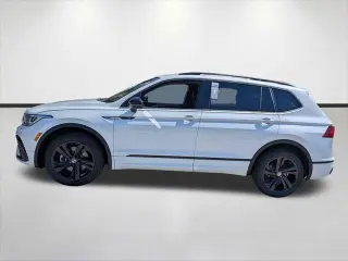 Volkswagen Tiguan 2023 SE R-Line Negro 4p SUV