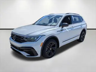 Volkswagen Tiguan 2023 SE R-Line Negro 4p SUV